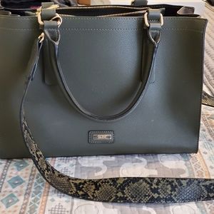 Women's hand bag